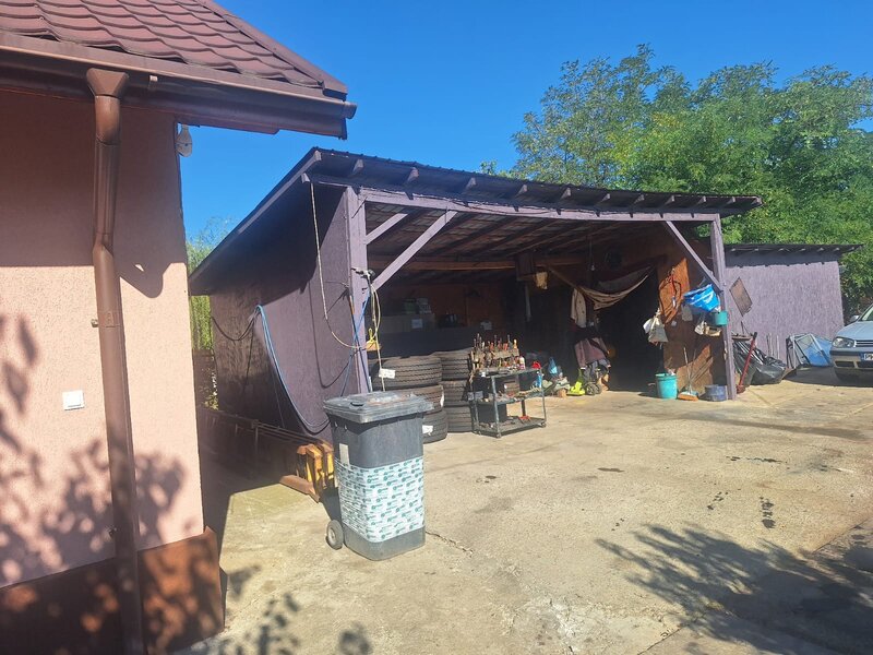 Prahova, Casa In apropiere de Ploiesti