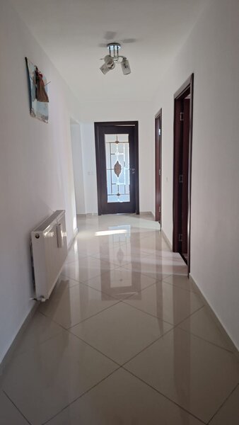 Prahova, Casa In apropiere de Ploiesti